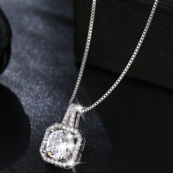 Elegant , 10K F, Silver CZ, 22 inch necklace - NEW - Picture 2 of 8
